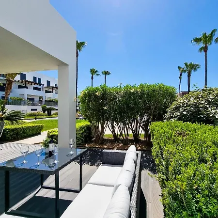 Flh Rosa Golf With Pool Apartment Vilamoura