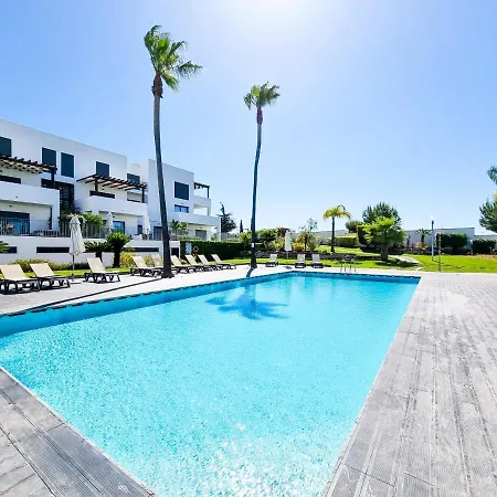 Flh Rosa Golf With Pool