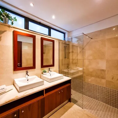 Flh Rosa Golf With Pool Apartman *